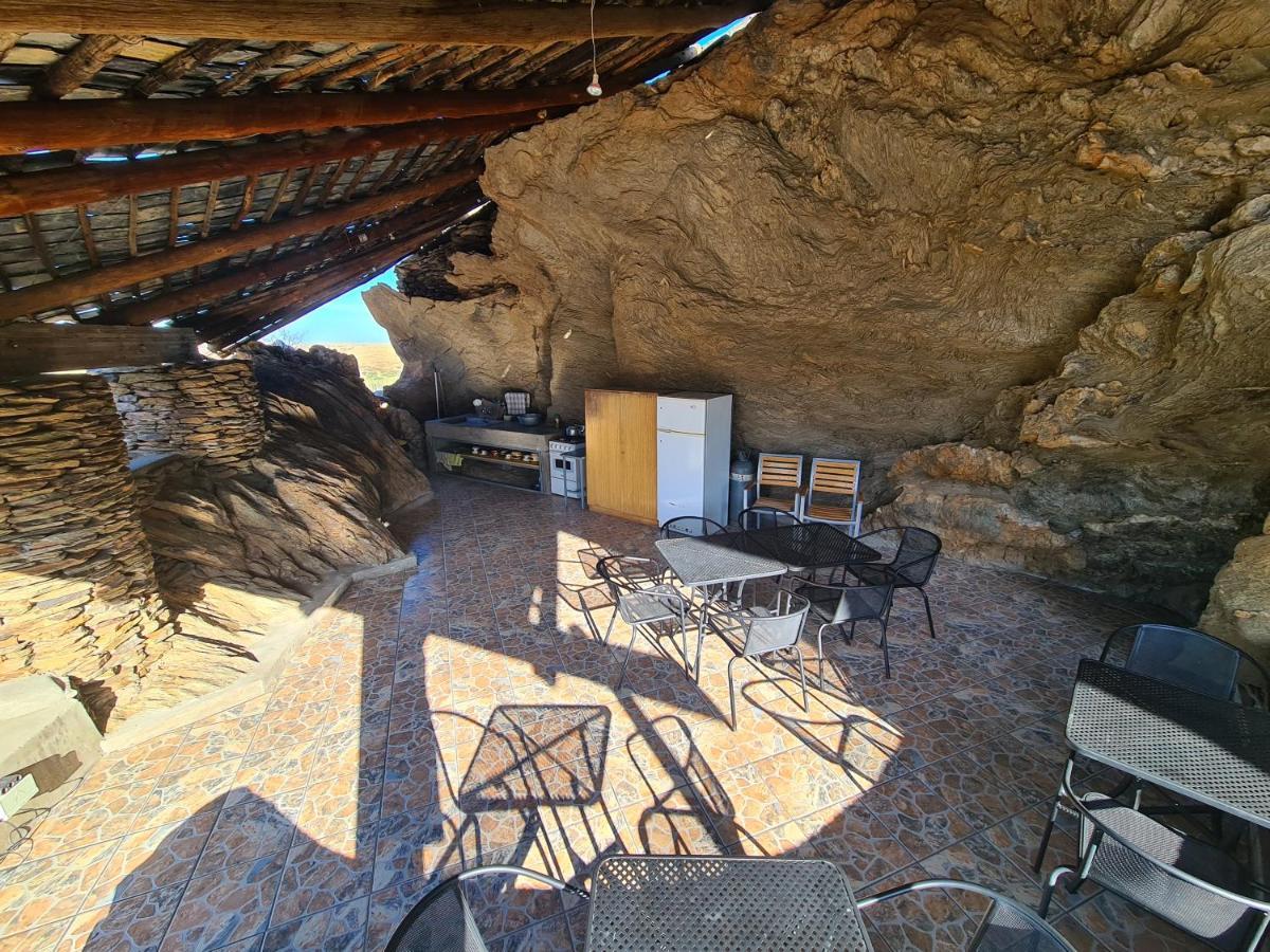 Rooiklip Camp Flintstone Daire Dış mekan fotoğraf