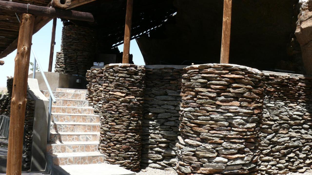 Rooiklip Camp Flintstone Daire Dış mekan fotoğraf