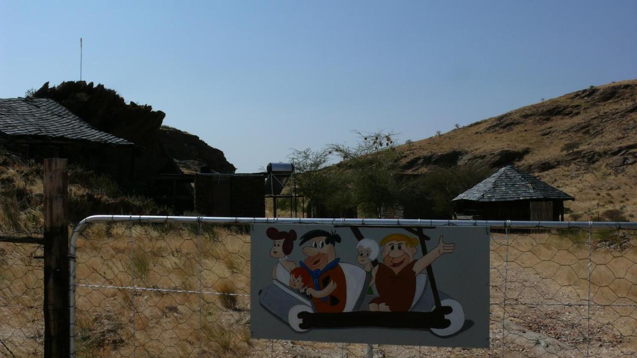Rooiklip Camp Flintstone Daire Dış mekan fotoğraf