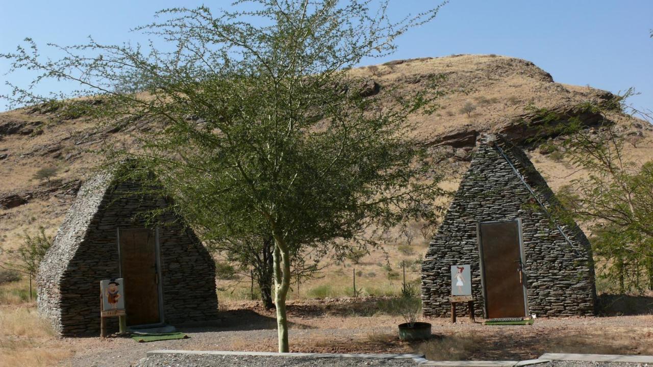 Rooiklip Camp Flintstone Daire Dış mekan fotoğraf
