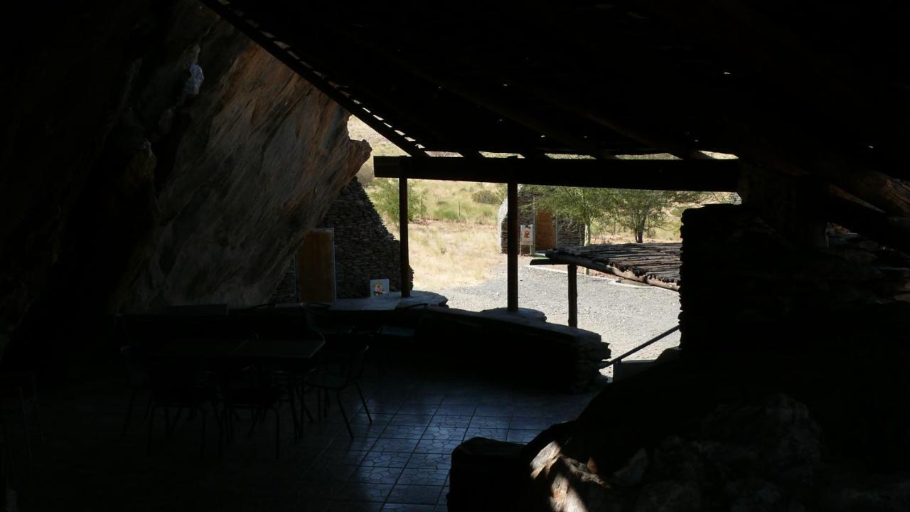 Rooiklip Camp Flintstone Daire Dış mekan fotoğraf